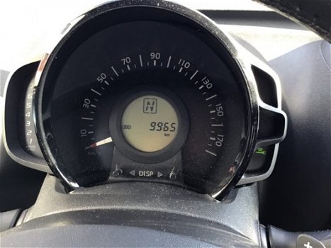 Peugeot 108 - 1.0 12v e-VTi Allure 2-Tronic/Automaat Camera, Navig., Climate, Keyless, 15'' Lichtm. - 1