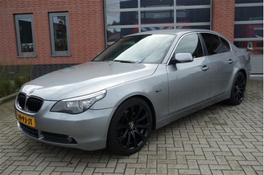 BMW 5-serie - 520i Executive boekjes - 1