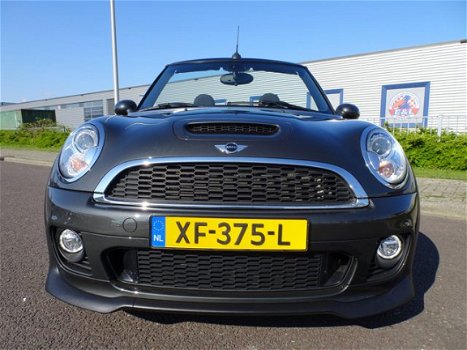 Mini Mini Cabrio - 1.6 John Works Navigatie / Cruise / Clima / Bluetooth - 1