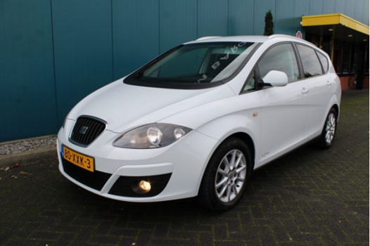 Seat Altea XL - 1.6 TDI Ecomotive Businessline COPA/ECC/LMV/PDC/NAV/TREKHAAK/SUPERMOOI - 1