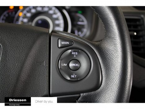 Honda CR-V - 2.0 Elegance (Navigatie - Parkeersensoren -Nieuwe trekhaak) - 1