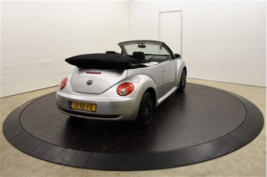 Volkswagen New Beetle Cabriolet - 1.6 Highline 102PK NL Auto Cruise Windstop - 1