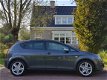 Seat Leon - 1.6 Sport 101.000km / Dealer ond./ Nieuwstaat EINDEJAARS-SALE - 1 - Thumbnail