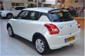 Suzuki Swift - 1.2 Comfort BLACK & WHITE EDITION [ LEDER | SPOILER | BODYKIT | LM-VELGEN ] - 1 - Thumbnail