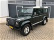 Land Rover Defender - 110 TD5 SW bj2000 9-persoons *Bijtellingsvriendelijk *Dakje *16i - 1 - Thumbnail