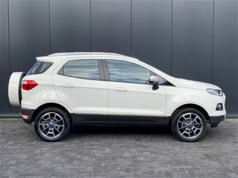 Ford EcoSport - 1.0 125pk Titanium 1e eigenaar Leder Led Fabrieksgarantie - 1