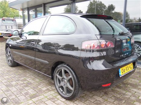 Seat Ibiza - 1.4-16V Sport - 1