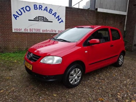 Volkswagen Fox - 1.2 Trendline basis - 1