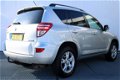 Toyota RAV4 - 2.0 VVTi Executive Business 4WD - Automaat - Trekhaak - JBL Audio - 1 - Thumbnail