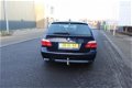 BMW 5-serie Touring - 523i Business Line - 1 - Thumbnail