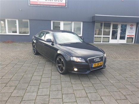 Audi A4 - 2.0 TDI bj 2008 Nw model Leer clima - 1