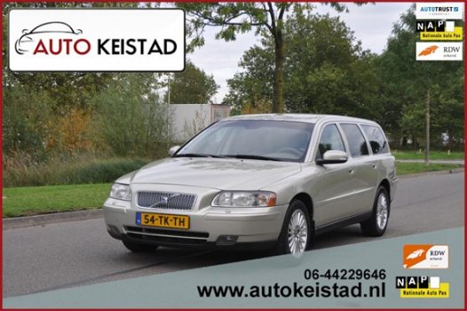 Volvo V70 - 2.4 170PK LEDER/NAVIGATIE DEALER ONDERHOUDEN - 1