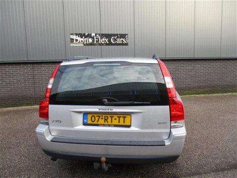 Volvo V70 - 2.4D Edition I - 1