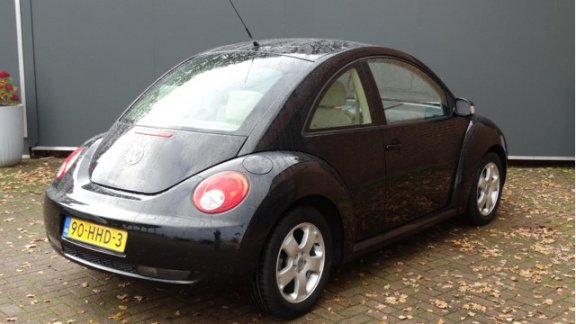 Volkswagen New Beetle - 2.0 Highline 116pk Airco NL Auto met NAP Lage km stand - 1