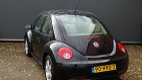 Volkswagen New Beetle - 2.0 Highline 116pk Airco NL Auto met NAP Lage km stand - 1 - Thumbnail