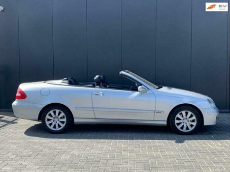 Mercedes-Benz CLK-klasse Cabrio - 280 Elegance In nieuwstaat met ingevulde boekjes - 1