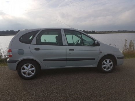 Renault Scénic - 1.6-16V RXE - 1