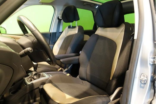 Citroën C4 Picasso - 1.6 THP 155pk Exclusive Massagestoelen | Panoramadak | Trekhaak 1.6 THP 155pk E - 1