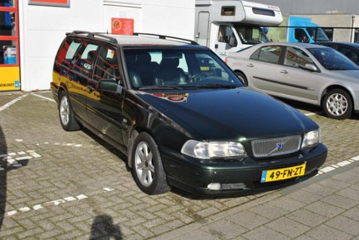 Volvo V70 - 2.4 Europa - 1