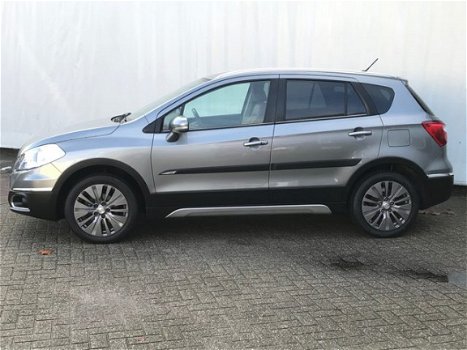 Suzuki SX4 S-Cross - 1.6 Exclusive AllGrip 4WD Aut Leder / trekhk - 1