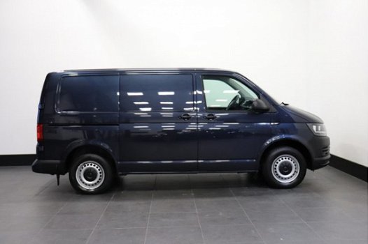 Volkswagen Transporter - T6 2.0 TDI 140PK - Automaat - Airco - PDC - € 14.950, - Ex - 1