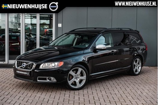 Volvo V70 - 2.5FT R-Design / Leder / Dealeronderhouden / Parkeersensoren / Stoelverwarming - 1