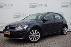 Volkswagen Golf - 1.2 TSI Comfortline Airco/ PDC/ LMV/ Multimedia