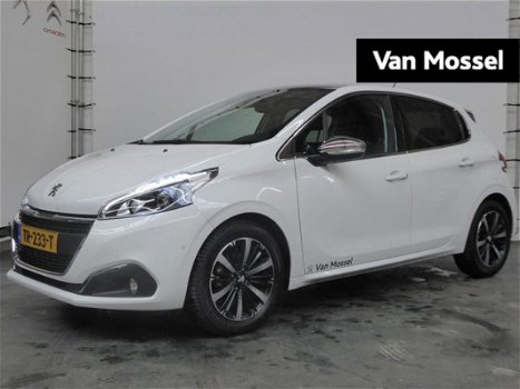 Peugeot 208 - 1.2 110pk Tech Ed.| Navi, Camera, PDC, Pano dak, zelf parkeren - 1