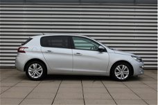 Peugeot 308 - 120pk HDI B.L.Executive NAVI PANODAK CLIMA CRUISE