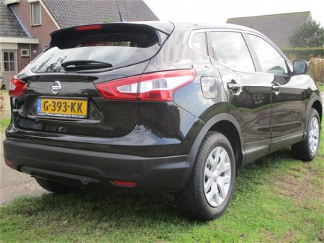 Nissan Qashqai - 1.2 115 pk Cruise Control, Rijstrooksensor, Verkeersborddetectie - 1