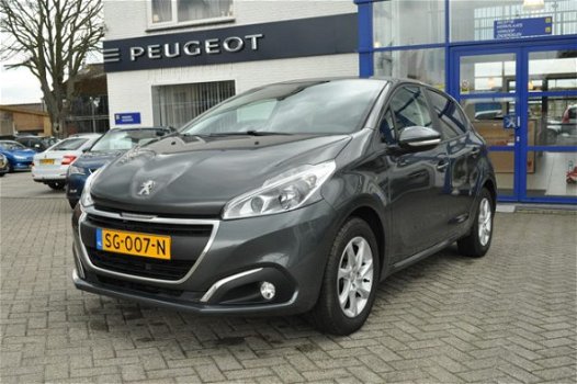 Peugeot 208 - 1.2 PureTech 82PK 5D Style *NAV / Airco / 12M garantie - 1