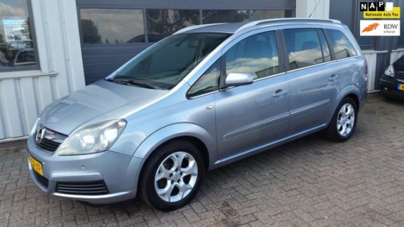 Opel Zafira - 1.8 Cosmo *197.607KM*7-PERS*CLIMA*LEER*CV - 1