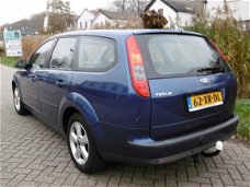 Ford Focus Wagon - 1.6-16V Futura Clima Cruise Navi Trekhaak 2e eig