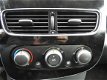 Renault Clio Estate - 0.9 TCe Zen NAVI/AIRCO/CRUISE - 1 - Thumbnail