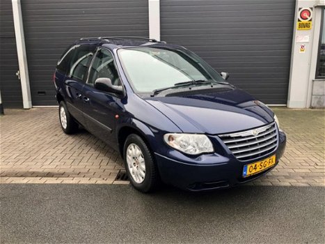 Chrysler Voyager - 3.3I V6 SE LUXE - 1