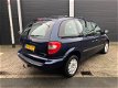 Chrysler Voyager - 3.3I V6 SE LUXE - 1 - Thumbnail