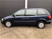 Chrysler Voyager - 3.3I V6 SE LUXE - 1 - Thumbnail