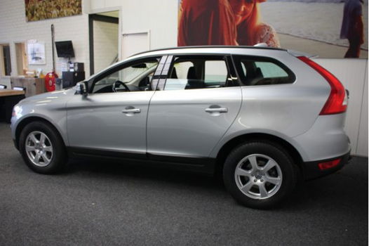 Volvo XC60 - 2.4D AWD NAVIGATIE CRUISE CONTROL CLIMATE CONTROL PDC TELEFOON ZEER MOOI - 1