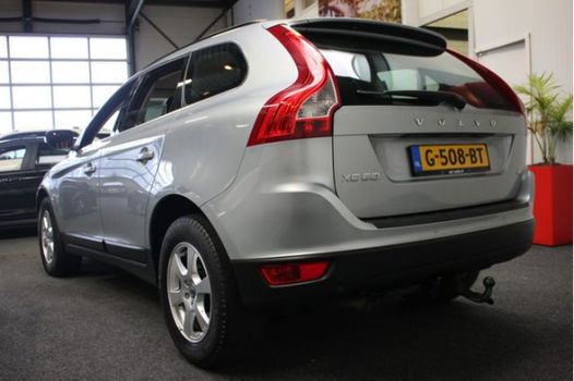 Volvo XC60 - 2.4D AWD NAVIGATIE CRUISE CONTROL CLIMATE CONTROL PDC TELEFOON ZEER MOOI - 1