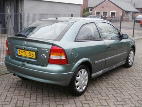 Opel Astra - 1.6 GL - 1