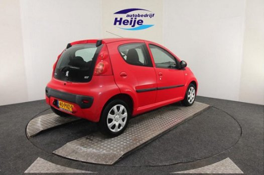 Peugeot 107 - 1.0-12V XS - 1