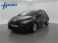 Renault Mégane - 1.5 DCI 5-DEURS + NAVIGATIE