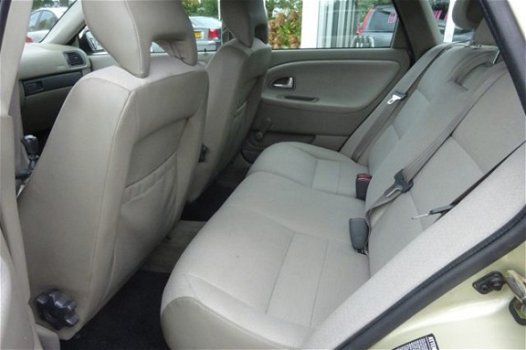 Volvo V40 - 1.8 Comfort # BIJTELLINGSVRIENDELIJK - 1