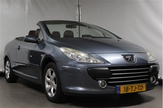 Peugeot 307 CC - 2.0 16V Oxygo / Leer / Cruise Contr. / Cabrio - 1