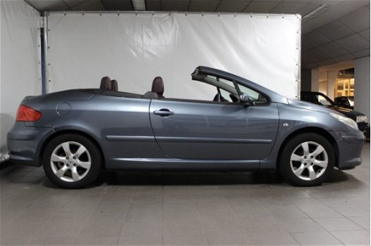 Peugeot 307 CC - 2.0 16V Oxygo / Leer / Cruise Contr. / Cabrio - 1