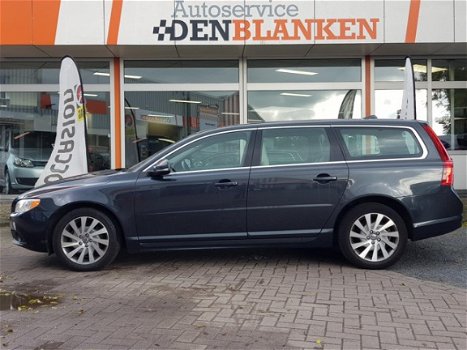 Volvo V70 - 1.6 T4 Limited Edition BJ.2011 / Lmv 17