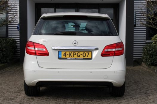 Mercedes-Benz B-klasse - 180 Ambition | Navigatie | Bi-Xenon | Tempomaat - 1