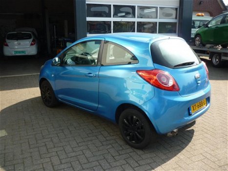 Ford Ka - 1.2 Limited start/stop airco centraledeur vergrendeling op de sleutel apk bij verkoop - 1