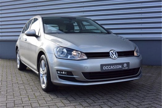 Volkswagen Golf - 1.4 TSI Highline Executive 5-deurs - 1