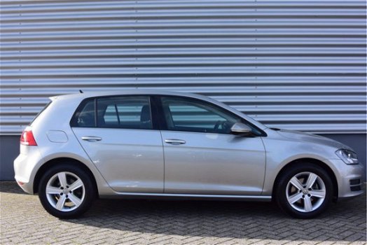 Volkswagen Golf - 1.4 TSI Highline Executive 5-deurs - 1